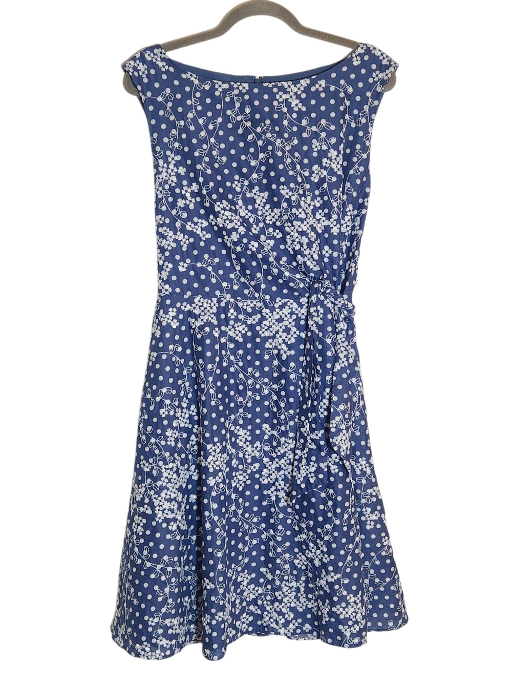Tahari Blue and White Floral Embroidered Dress Size 16 Wedding Guest Dress